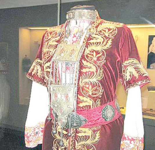 Fatıma hanshanyń kamzoly