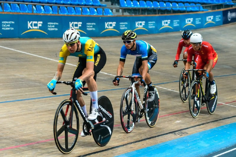 «Shveısarııa týry»:  Fýlsang – úzdikter qatarynda