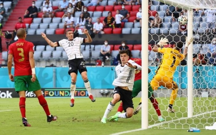 Toptyq kezeńdegi tartys jalǵasýda