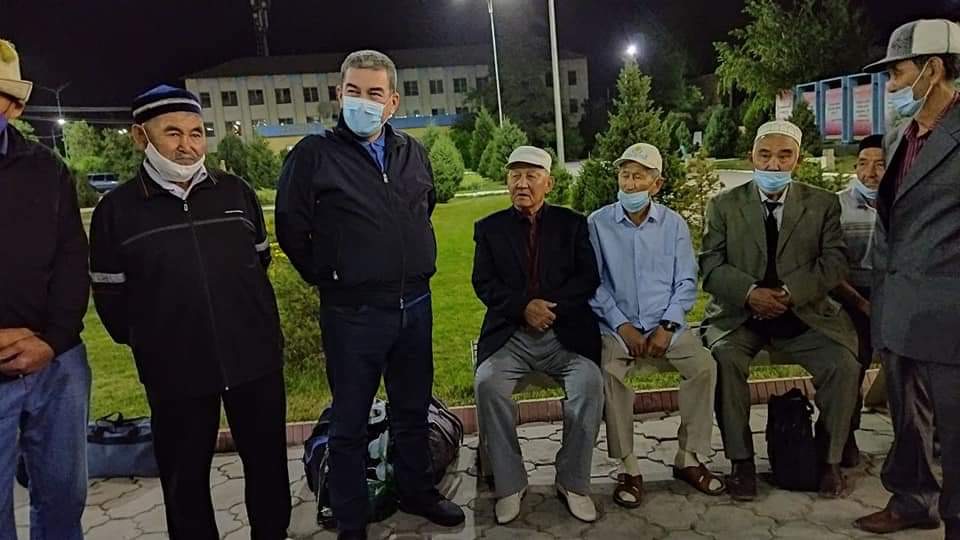 Shý óńiriniń qarııalary Túrkistanǵa saıahat jasady