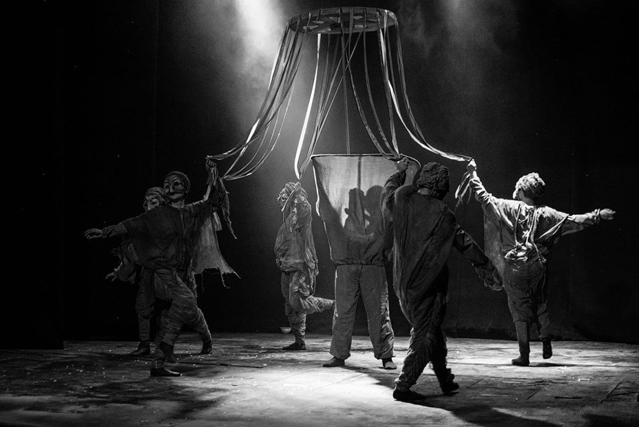 Kýkart festıvalinde óner kórsetedi