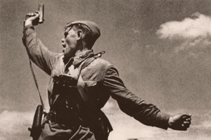 «Kúrkirep kúndeı ótti ǵoı soǵys...»