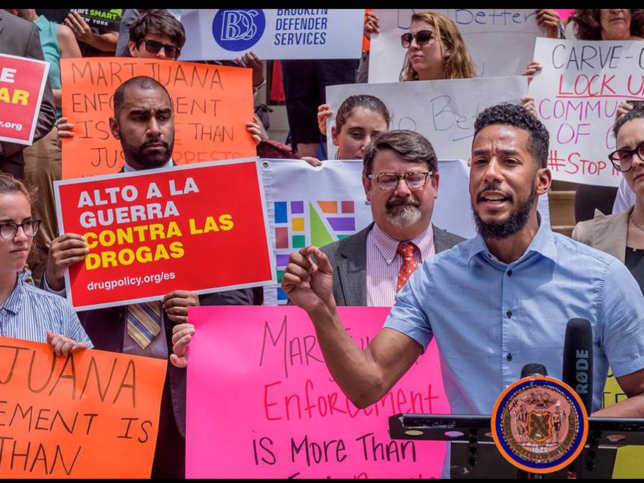 Jarty ǵasyrǵa sozylǵan esirtki soǵysy