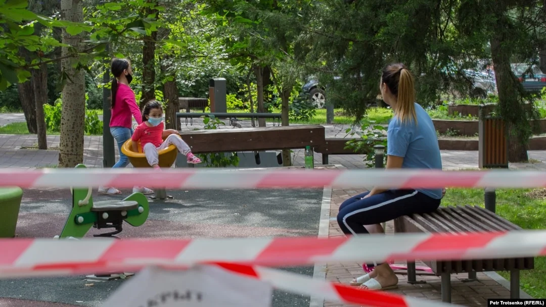 Almatyda tirkelgen «Delta» shtamynyń belgileri qandaı?