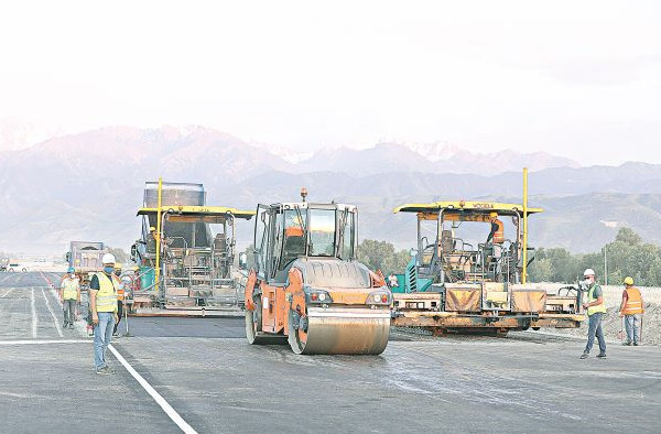 Almaty aglomerasııasyn damytý jóninde keńes ótkizdi