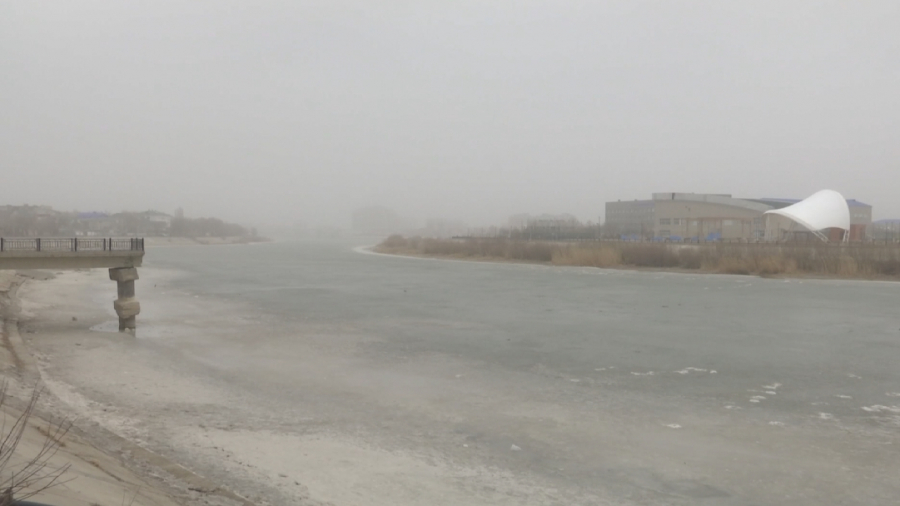 Atyraýda shańdy daýyl soǵyp tur