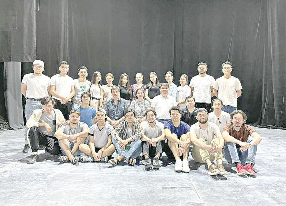 Dvorsevoılyq ustanymdar