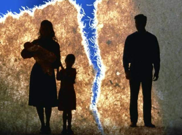 Kókek ákeler kóbeıip tur