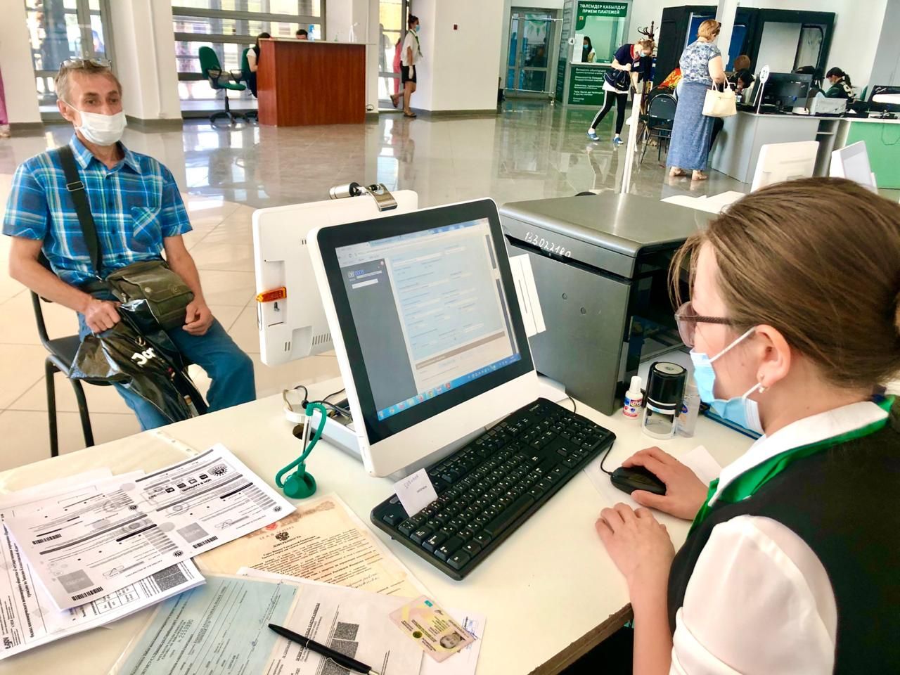 BQO turǵyndaryna 300 myńǵa jýyq memlekettik qyzmet kórsetildi