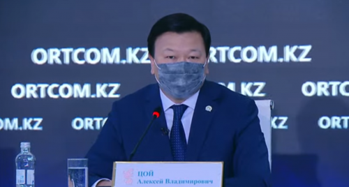 294 júkti áıel koronavırýs indetin juqtyrǵan