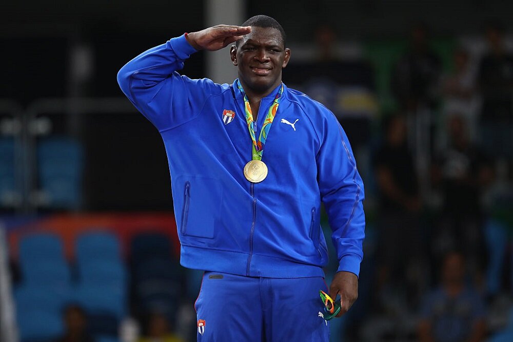 Bostandyq aralynyń baǵyna týǵan balýan