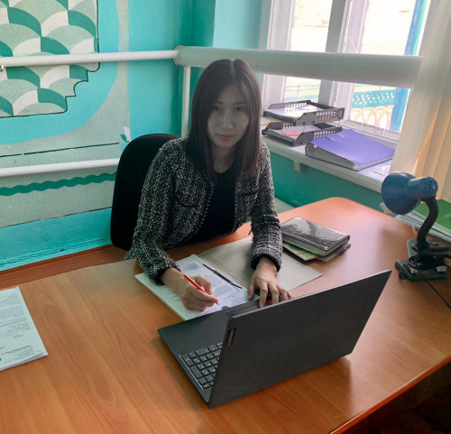 Jas mamandar aýylǵa bet burdy