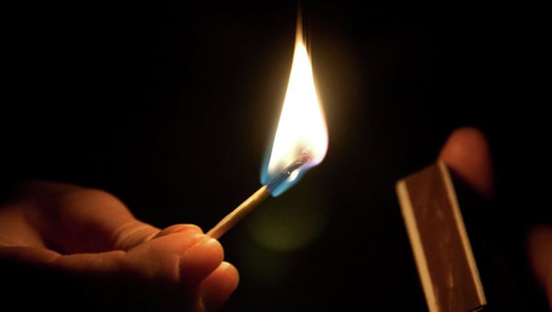 Atyraý turǵyny ózin órtemek boldy