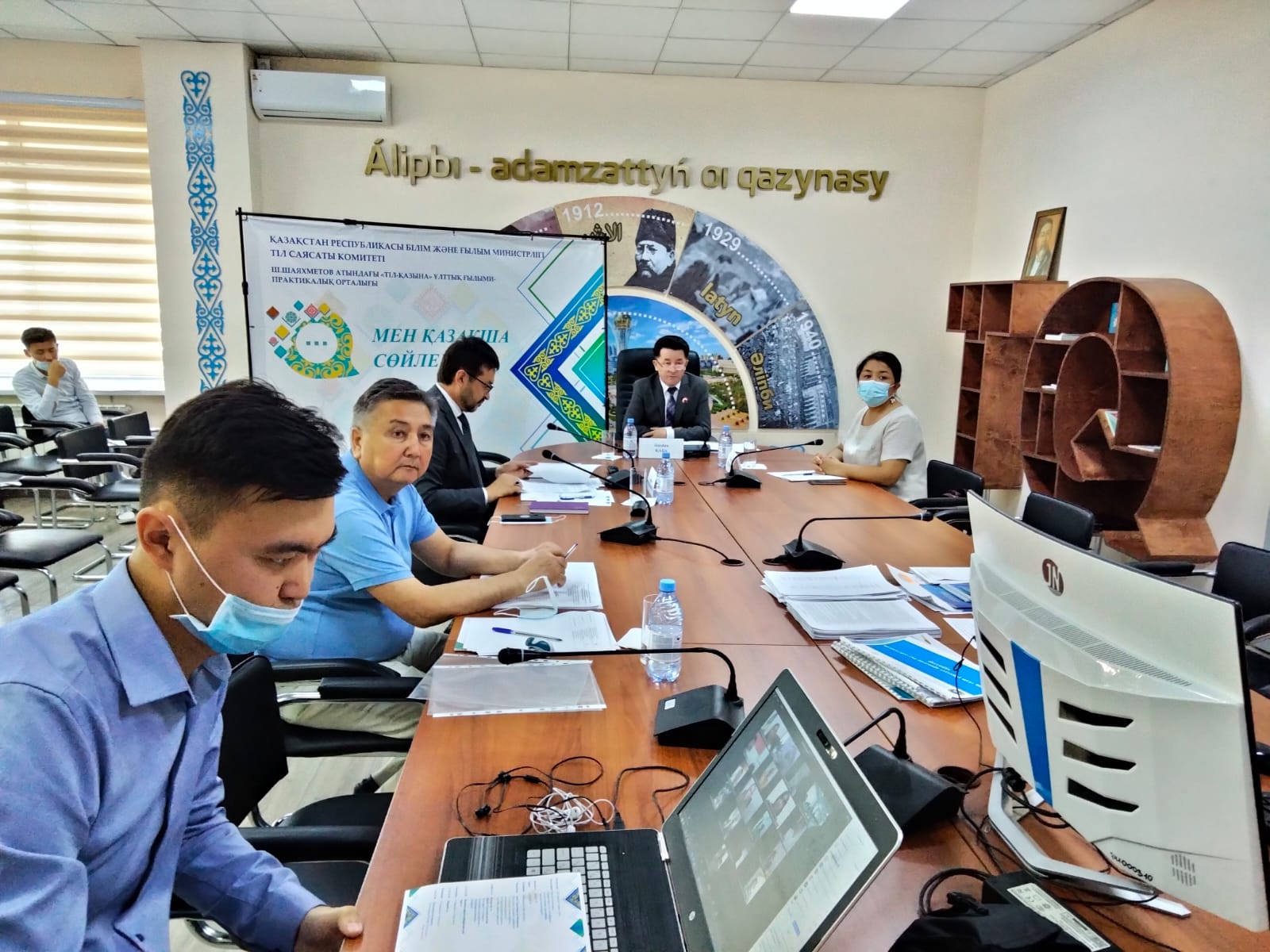 «Men qazaqsha sóıleımin» aksııasynyń jeńimpazdary anyqtaldy