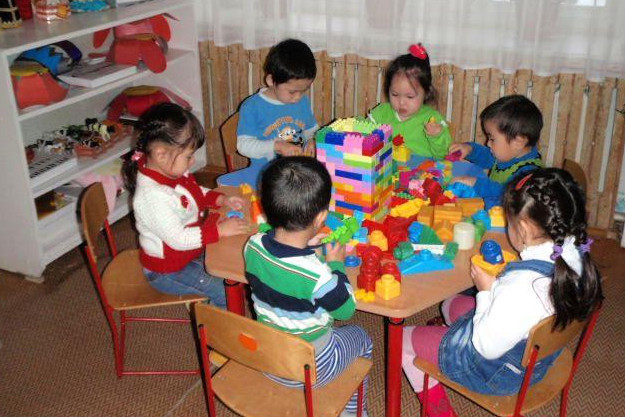 Balalardyń damýy boıynsha forsaıt-zertteý júrgizedi