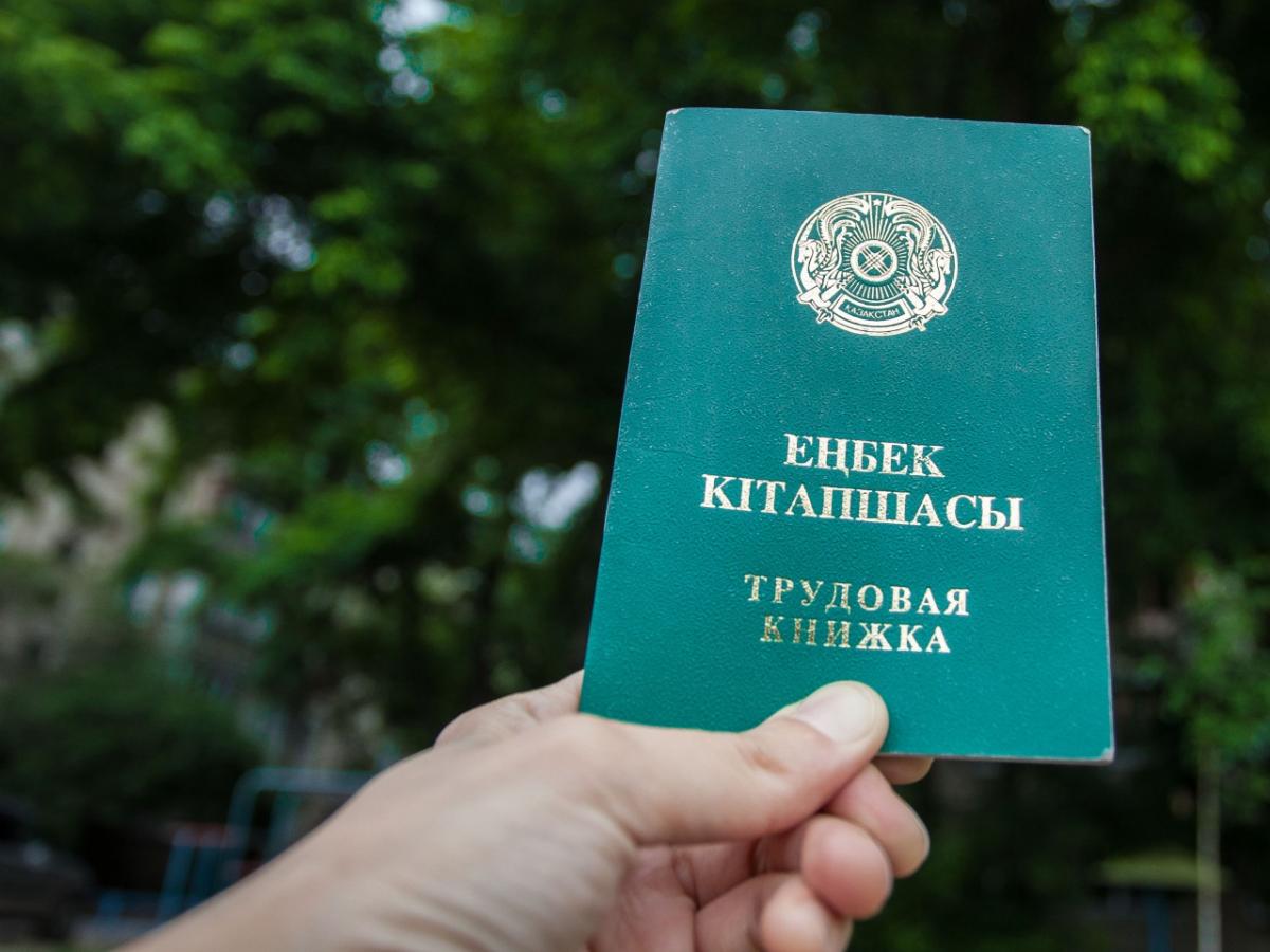 Atyraýda sheteldik jumysshylarǵa berilgen ruqsat keri qaıtaryldy