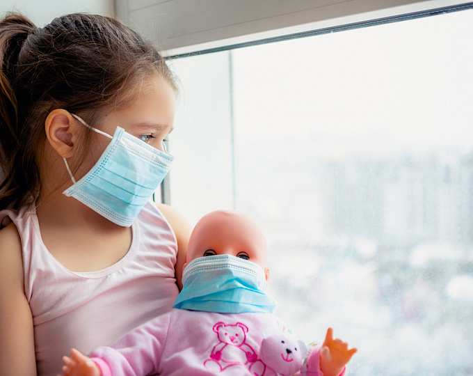 Atyraýda 4 myńǵa jýyq bala koronavırýs ınfeksııasyn juqtyrǵan