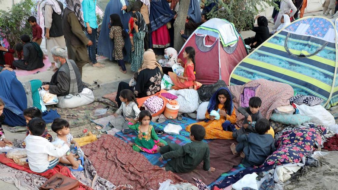 О́zbekstan Aýǵanstannan kelgen 150 bosqyndy qaıtardy