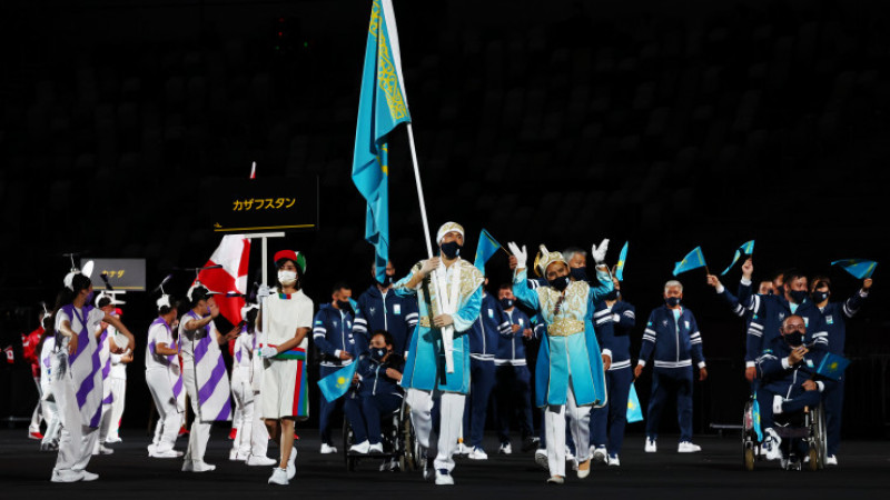 Tokıoda Paralımpıada oıyndary bastaldy