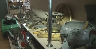 Úıinen mýzeı ashqan otbasy