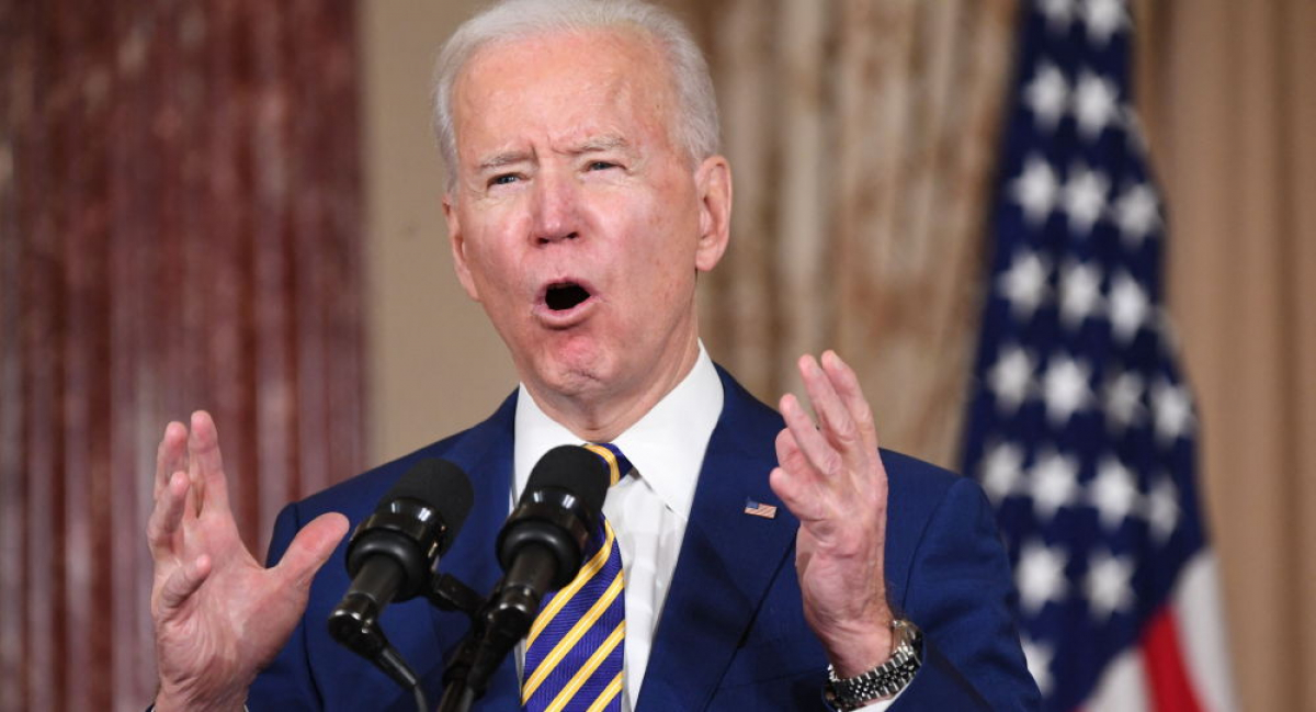 Djo Baıden Kabýldegi terakt úshin kek alatynyn aıtty