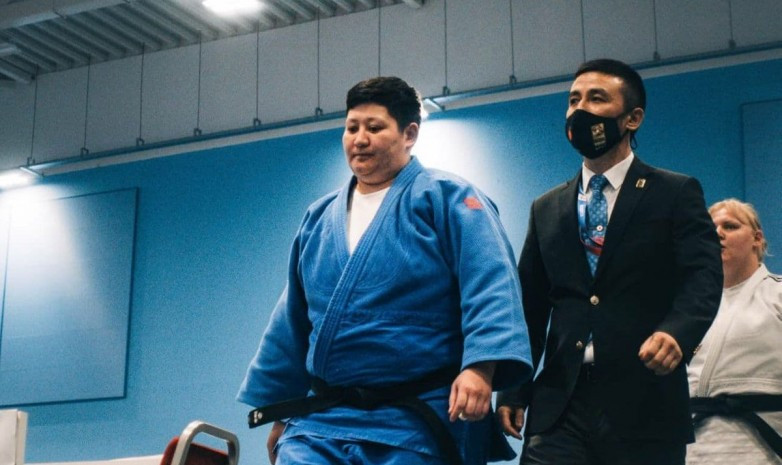 Zarına Baıbatına paralımpıada oıyndarynyń fınalyna shyqty