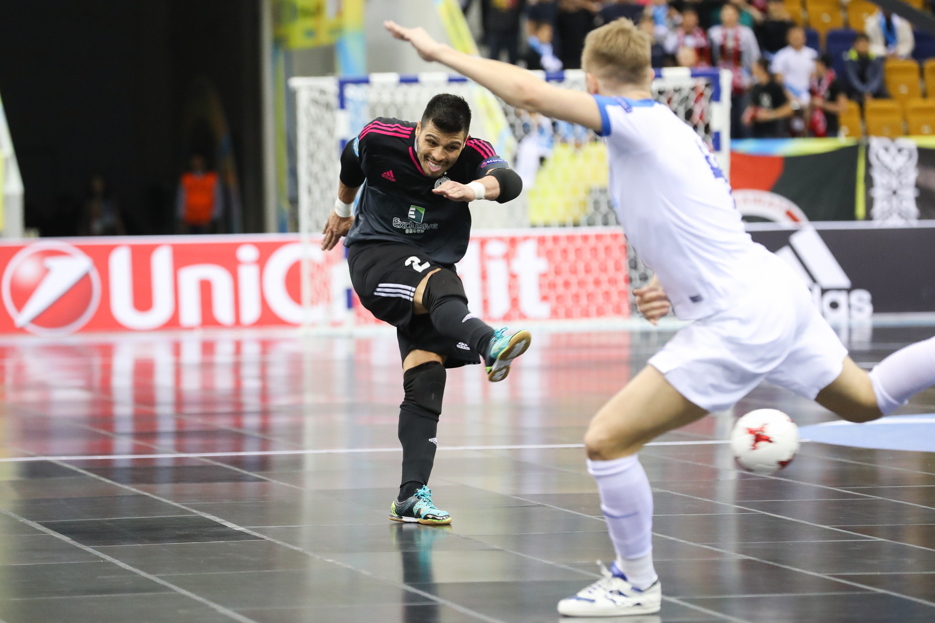 Fýtzaldan Qazaqstan quramasy álem chempıonatyna daıarlanýda