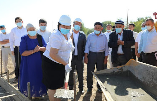 Mekteptiń qurylysy bastaldy