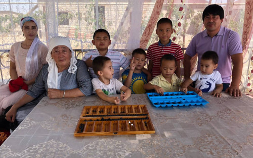 Oıshyldar oıynyn ulyqtaǵan otbasy