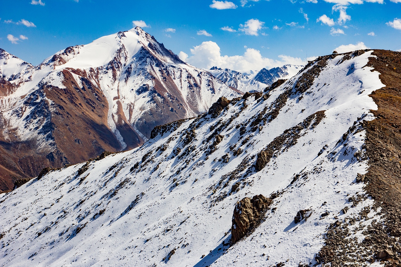 Úlken Almaty shyńynan qulap ketti