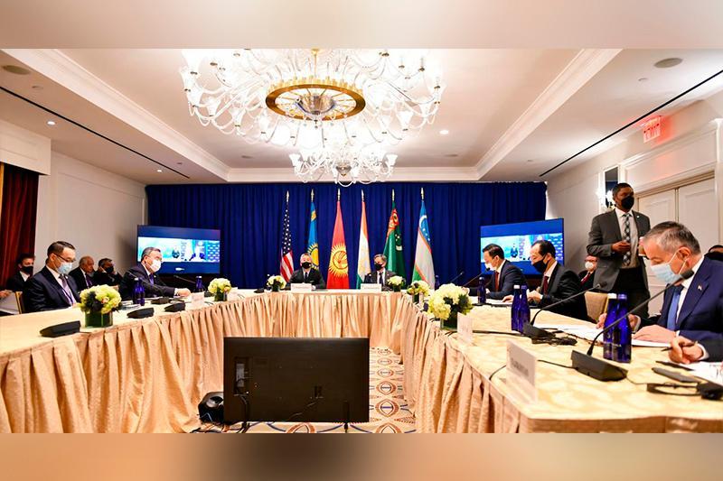 Muhtar Tileýberdi «S5+1» mınıstrlik kezdesýine qatysty