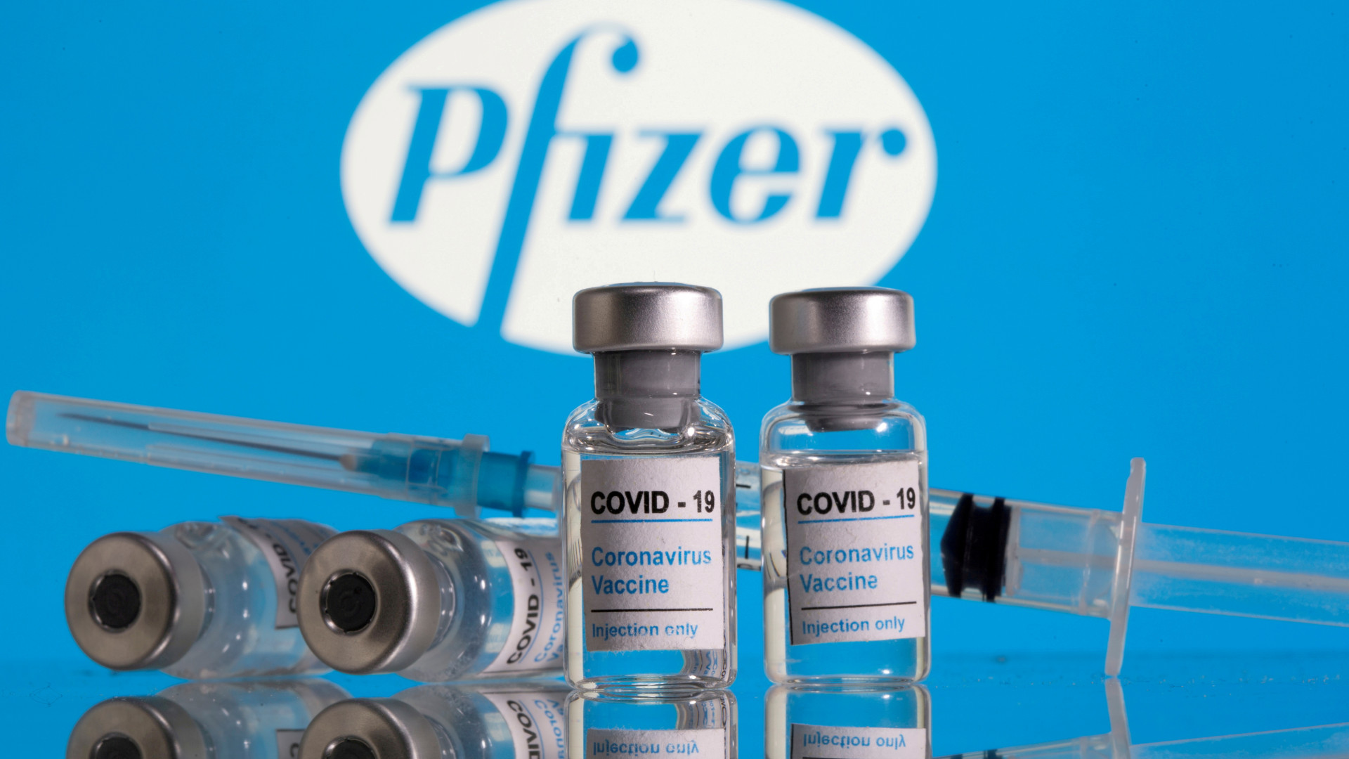 Pfizer Qazaqstanǵa qashan jetkiziletini belgili boldy
