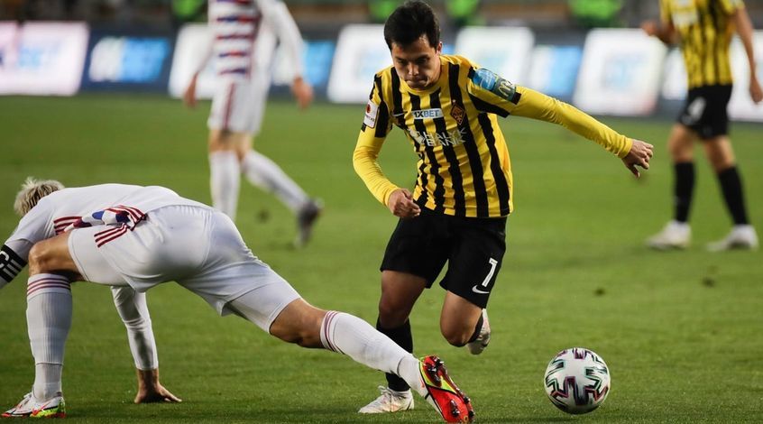 Chempıon áli belgisiz