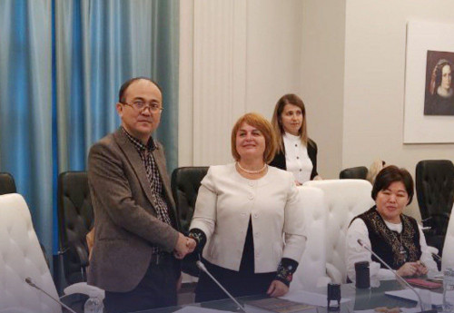 Ýkraınadaǵy «Qazaq buryshyn» jańǵyrtyp qaıtty