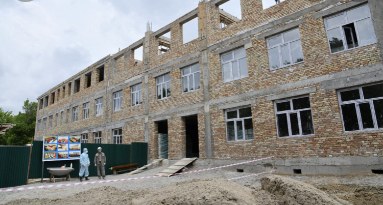 Almatyda taǵy qansha mektep paıdalanýǵa beriletini aıtyldy