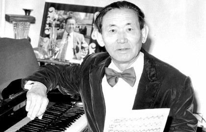 Kameralyq zal kompozıtordyń esimin ıelendi