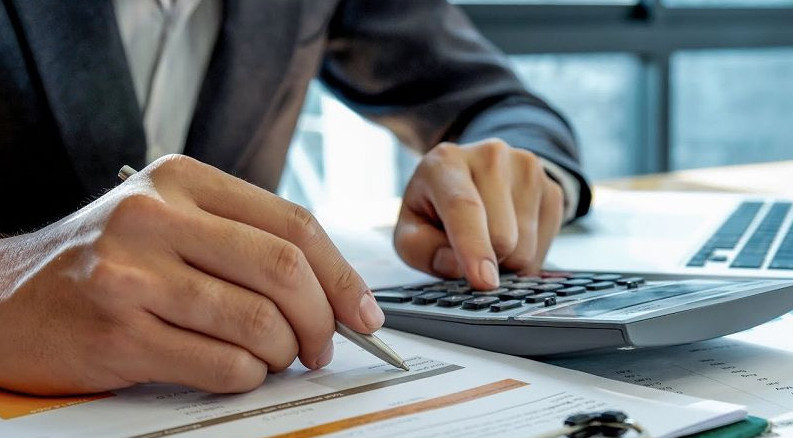 Kásipkerlerge ınvestor tabýǵa múmkindik beredi