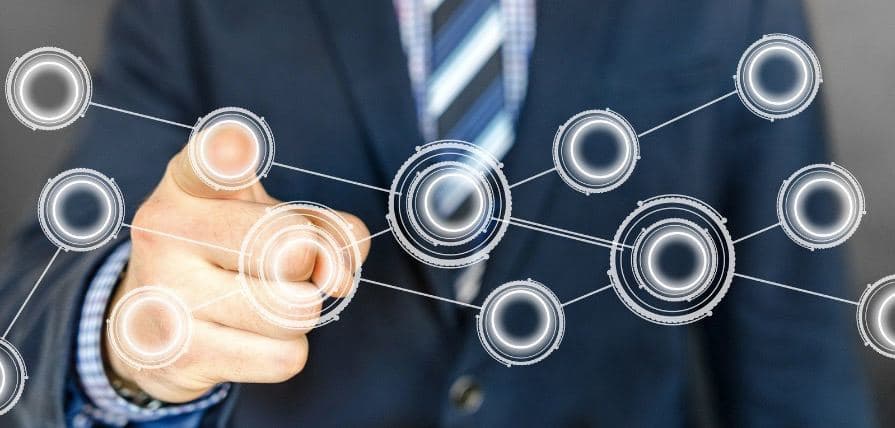 Pandemııa jáne memlekettik qyzmet