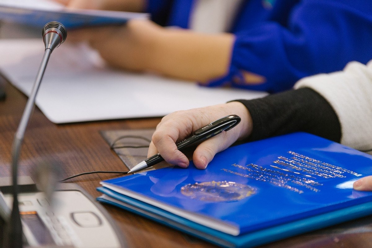 Raqymshylyq aıasynda óndiristegi 5000 myń qylmystyq is qysqartylady