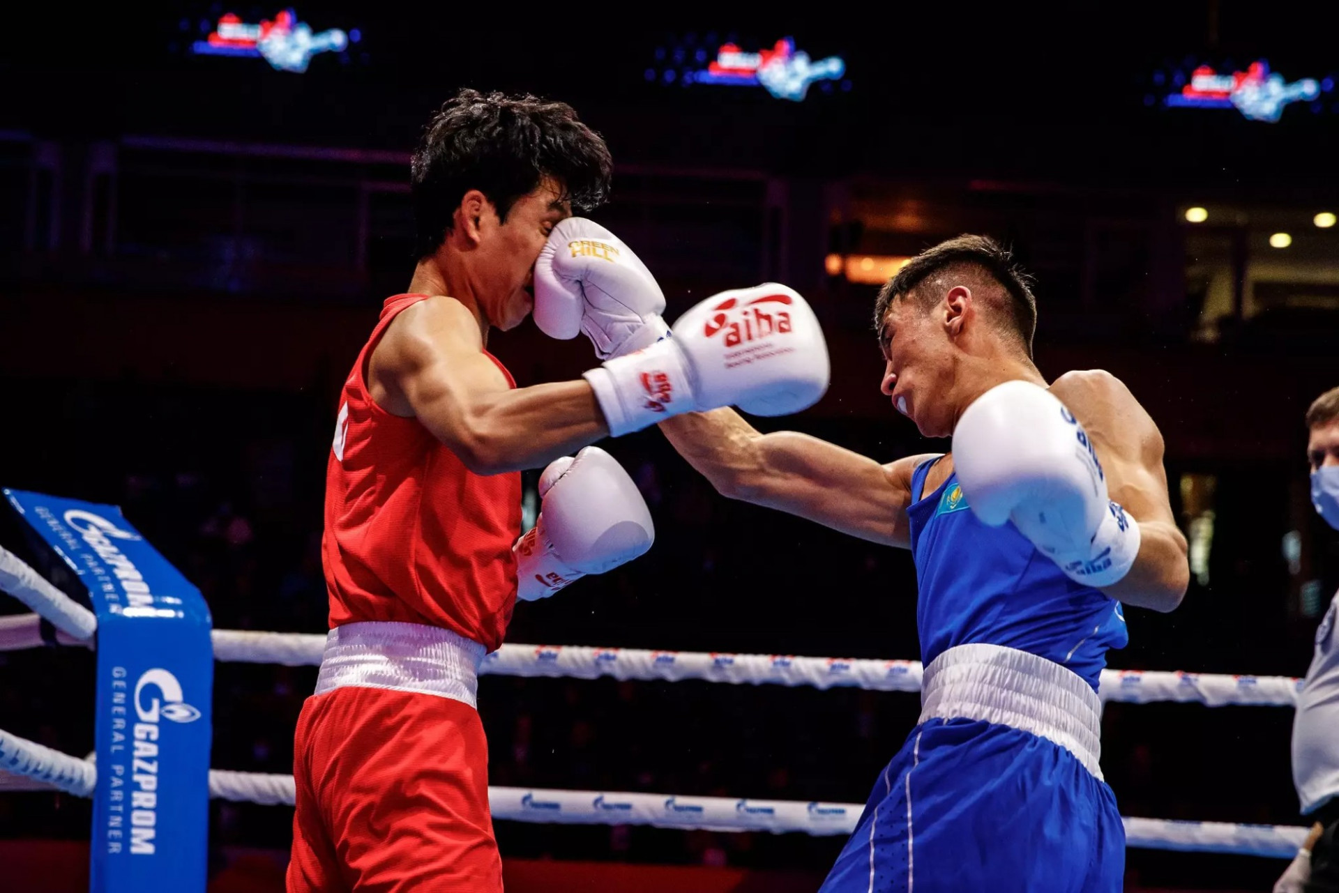 AIBA Mahmud Sabyrhannyń sheberligine tamsandy