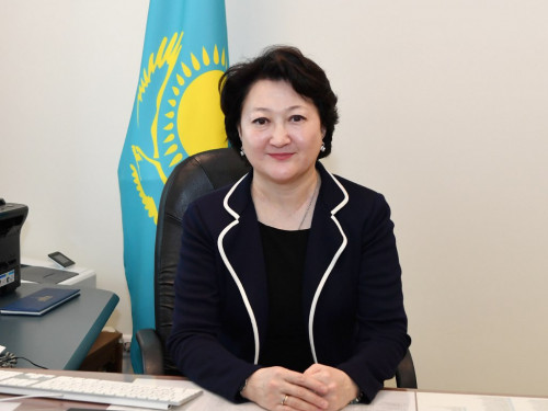 Mádenıet mınıstri Belgradta júldeli bolǵan boksshylarymyzdy quttyqtady