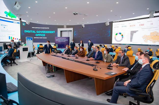 Senatorlar Sıfrlyq úkimet keńsesinde boldy