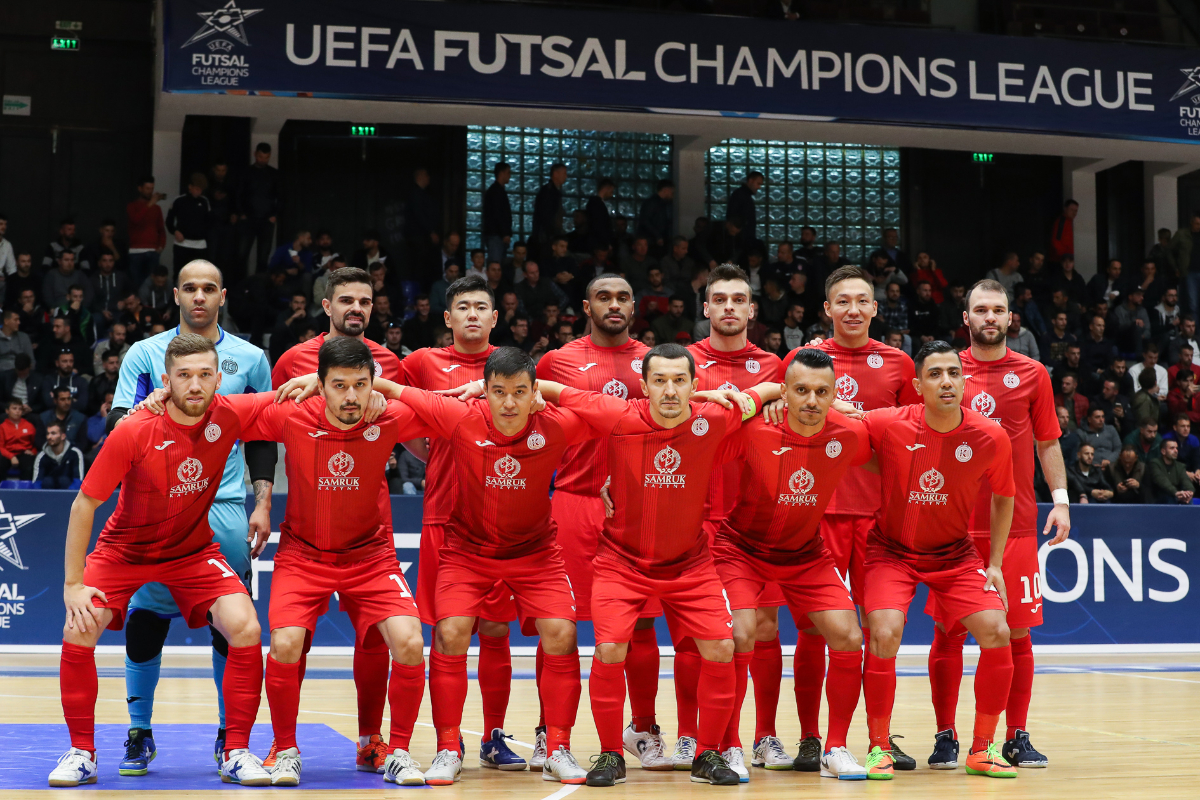 Iri esepter tirkeldi