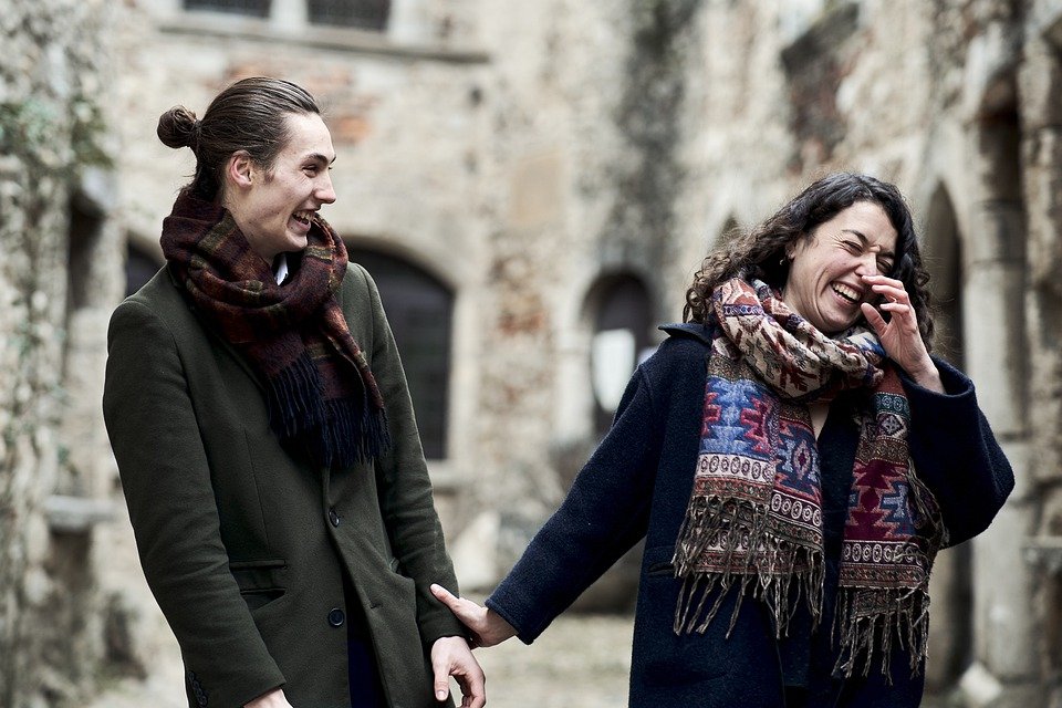 Sen maǵan sharfyńdy ber