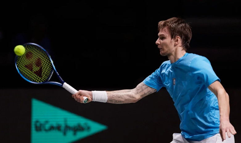 Kelesi qarsylas – Serbııa