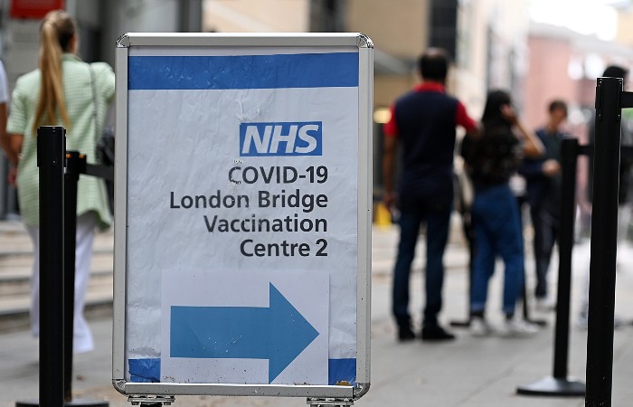 Mınıstr: Jańa shtamdy juqtyrǵandardyń sany mıllıonnan asýy yqtımal