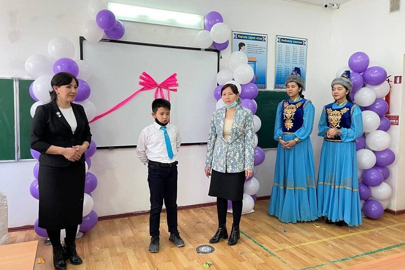 BǴM mektebine mıllıon teńge syılaǵan oqýshyǵa qarjyny qaıtarýdy usyndy