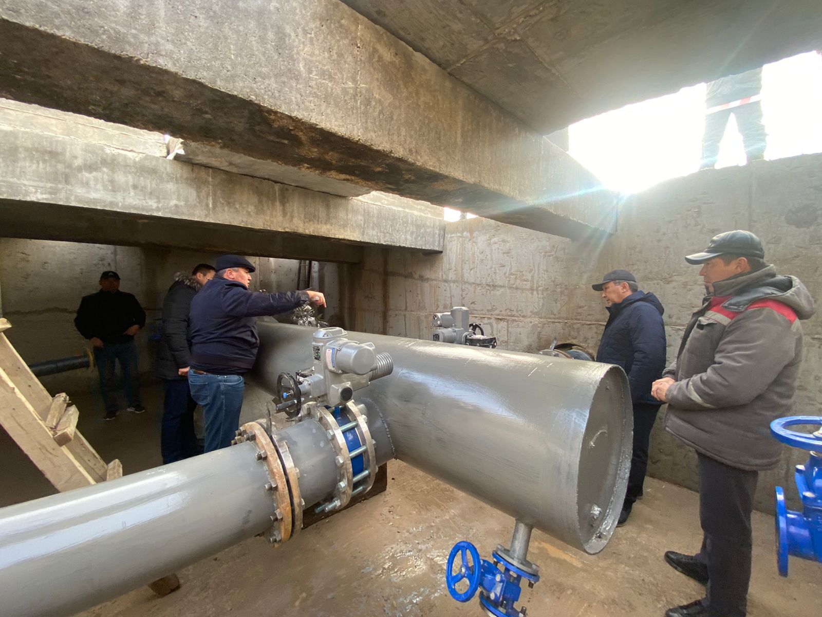 Shymkenttegi 10 eldimekenge sapaly aýyz sý jetti