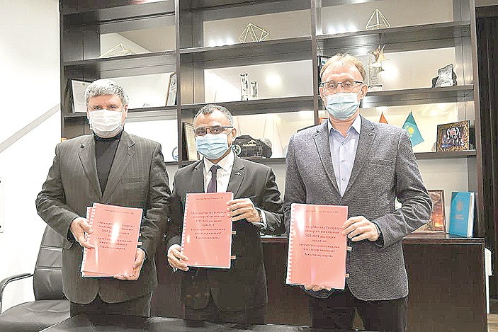 «ArselorMıttal Temirtaý» men kásipodaqtar jańa ujymdyq shartqa qol qoıdy