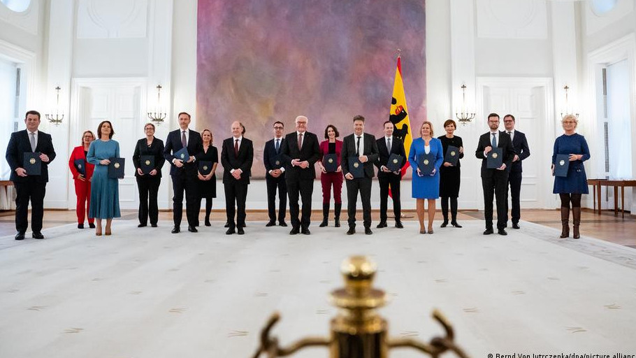 Germanııa: Jańa úkimettiń quramy bekitildi